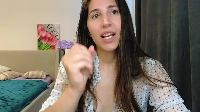 marrycolins online show from June 25, 5:12 am