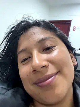 LinnaGardenia online show from October 1, 5:50 pm