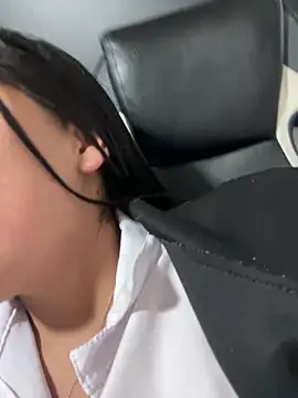 LinnaGardenia online show from March 10, 9:40 pm