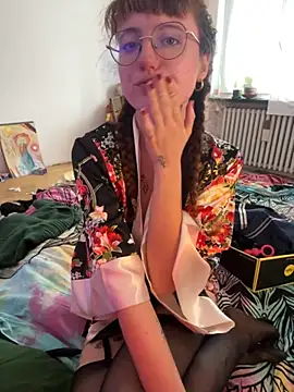  foxygirl  online show from October 21, 10:58 am