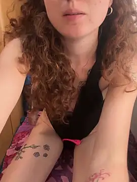  foxygirl  online show from April 20, 4:41 pm