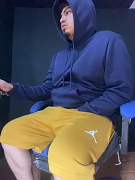 DickMasterfindom online show from April 12, 7:06 pm