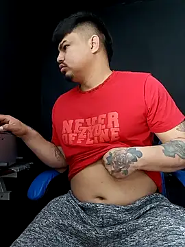 Snapshot of DickMasterfindom chatting on February 26, 3:17 am DickMasterfindom online show from February 26, 3:17 am