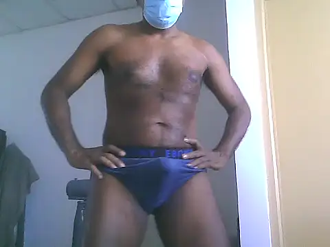 Snapshot of chocodk01 chatting on December 5, 2:43 am chocodk01 online show from December 5, 2:43 am