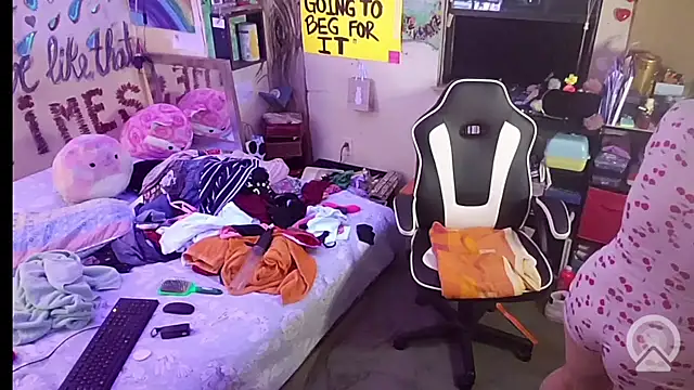 Cloud Master9 online show from October 5, 7:21 am