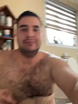 Snapshot of Bryan_Steel17 chatting on January 5, 8:10 pm Bryan Steel17 online show from January 5, 8:10 pm