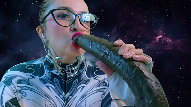 helenas fantasy online show from April 15, 6:30 am