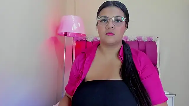 Snapshot of Gabriela_Brown chatting on February 1, 2:45 pm Gabriela Brown online show from February 1, 2:45 pm