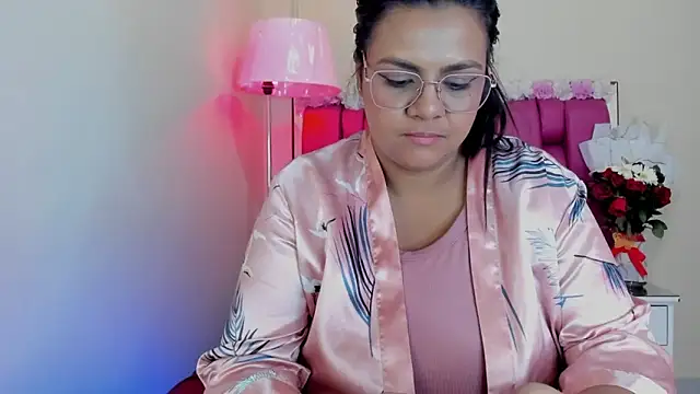 Snapshot of Gabriela_Brown chatting on January 24, 6:14 pm Gabriela Brown online show from January 24, 6:14 pm