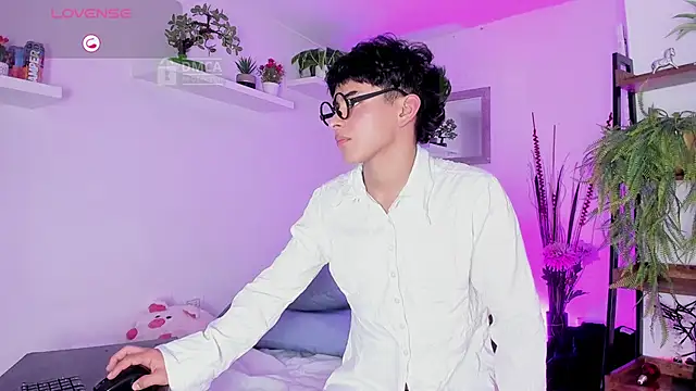 Jhonny-Blake online show from March 18, 9:48 pm