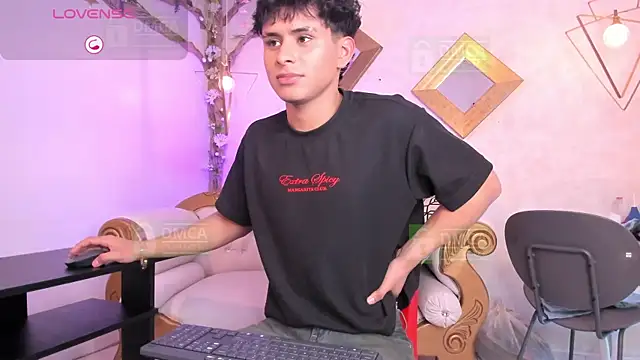 Jhonny-Blake online show from November 8, 8:56 pm