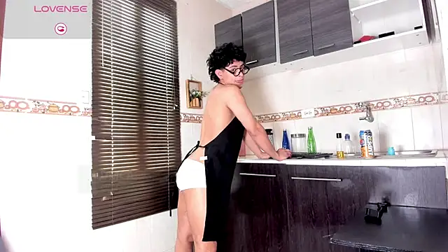 Jhonny-Blake online show from June 30, 8:09 pm
