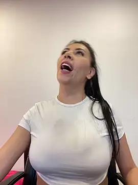 Alanna atm  online show from April 9, 9:43 pm