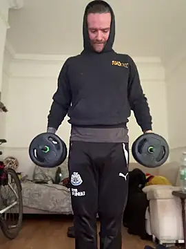 terryhawk online show from February 1, 11:31 am