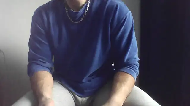 Snapshot of fl3xxx1 chatting on November 30, 9:43 am fl3xxx1 online show from November 30, 9:43 am