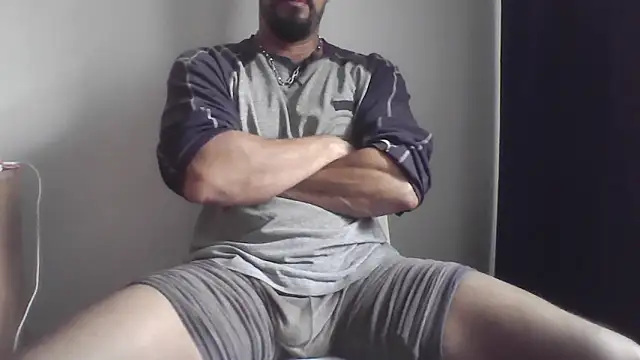 Snapshot of fl3xxx1 chatting on October 21, 9:41 am fl3xxx1 online show from October 21, 9:41 am