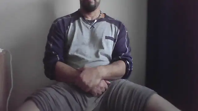 Snapshot of fl3xxx1 chatting on October 25, 10:03 am fl3xxx1 online show from October 25, 10:03 am