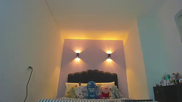 Sofia Clauss  online show from February 19, 3:47 am