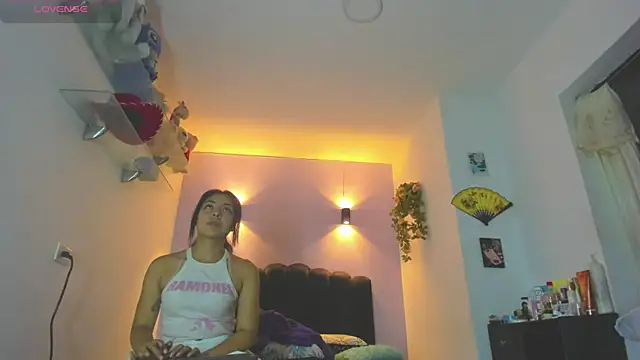 Snapshot of Sofia_Clauss_ chatting on July 4, 5:14 am Sofia Clauss online show from July 4, 5:14 am