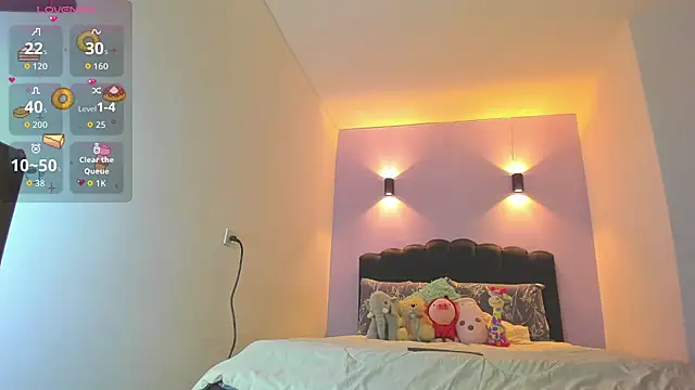 Snapshot of Sofia_Clauss_ chatting on October 28, 4:13 am Sofia Clauss online show from October 28, 4:13 am