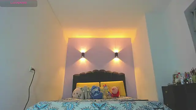 Sofia Clauss  online show from April 14, 6:07 am