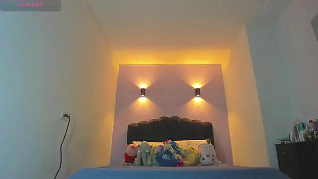 Sofia Clauss  online show from February 22, 5:21 am