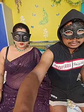 Snapshot of OrgsmMust chatting on December 2, 6:42 pm OrgsmMust online show from December 2, 6:42 pm