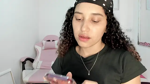 gabriela duarte1 online show from April 26, 3:26 am