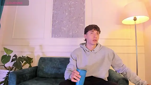 Snapshot of AlessandroDybala chatting on November 4, 11:58 am AlessandroDybala online show from November 4, 11:58 am