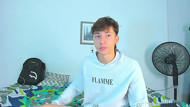 AlessandroDybala online show from April 10, 12:23 pm