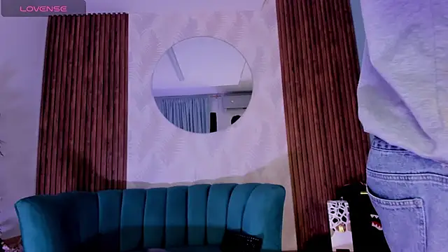 Snapshot of AlessandroDybala chatting on November 9, 12:31 pm AlessandroDybala online show from November 9, 12:31 pm