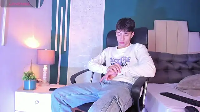 AlessandroDybala online show from January 6, 12:53 pm