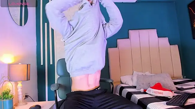 AlessandroDybala online show from December 18, 12:42 pm