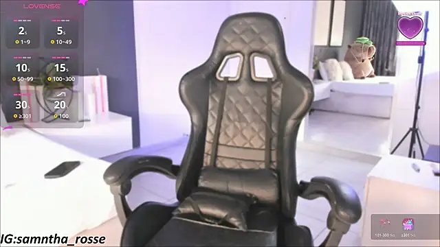 Snapshot of Leyli_Doll chatting on November 6, 8:46 pm Leyli Doll online show from November 6, 8:46 pm