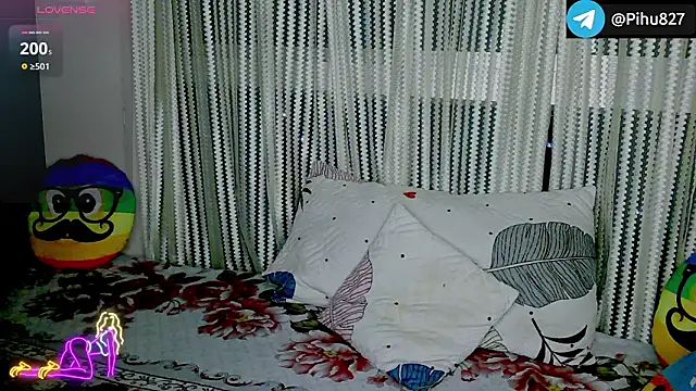 Niyaroy09 online show from March 6, 4:24 pm