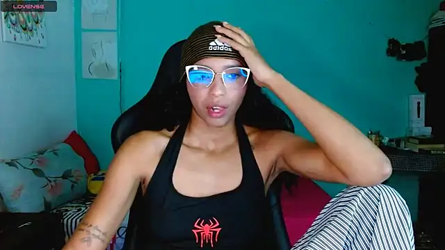 sensitive brunette online show from April 12, 1:20 am