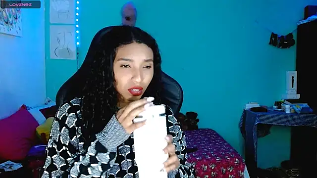 sensitive brunette online show from March 8, 2:04 am