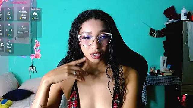 sensitive brunette online show from June 7, 12:16 am