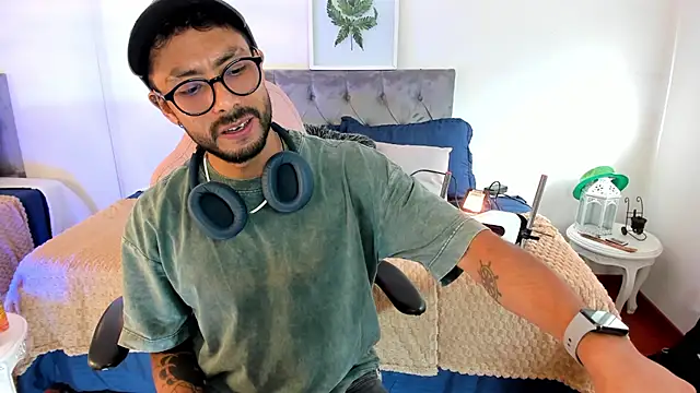 Tom cooper  online show from November 5, 12:19 pm