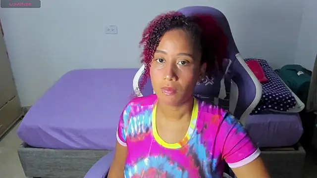 zandra kiman online show from April 24, 2:35 am