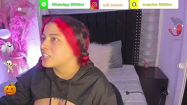 Snapshot of Sofiia-Rubb chatting on November 2, 4:06 am Sofiia-Rubb online show from November 2, 4:06 am