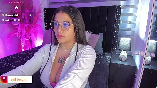 Snapshot of Sofiia-Rubb chatting on March 18, 7:12 am Sofiia-Rubb online show from March 18, 7:12 am