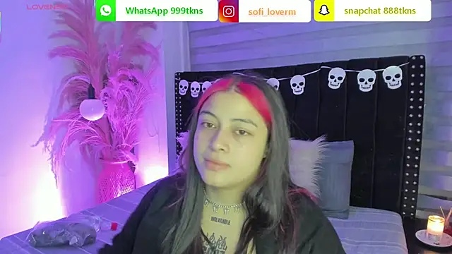 Snapshot of Sofiia-Rubb chatting on October 14, 4:24 am Sofiia-Rubb online show from October 14, 4:24 am