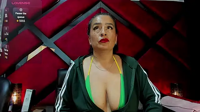 Kendra-Foxxy online show from December 16, 10:47 pm