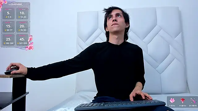 Snapshot of JeanRam18 chatting on September 23, 8:05 pm JeanRam18 online show from September 23, 8:05 pm