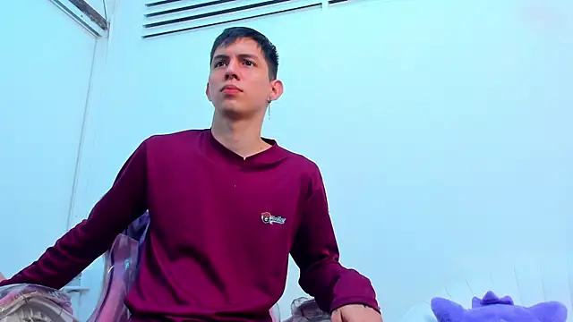 JeanRam18 online show from December 19, 11:56 am