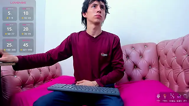 Snapshot of JeanRam18 chatting on September 18, 7:06 pm JeanRam18 online show from September 18, 7:06 pm