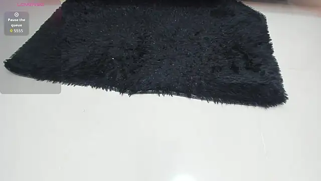 FOXYRIVER  online show from March 10, 12:09 pm