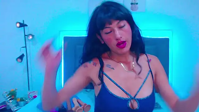 candy lux  online show from March 10, 8:46 pm