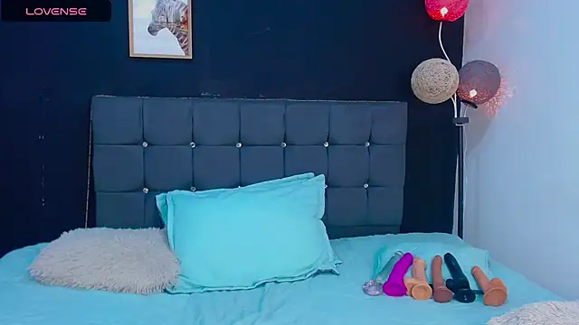 candy lux  online show from November 20, 7:03 pm